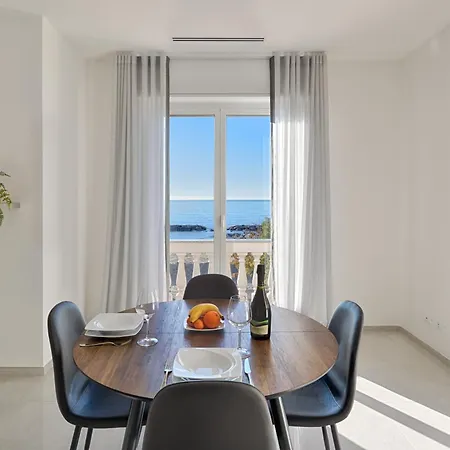 Cicolombo Apartment Santo Stefano al Mare Exterior photo